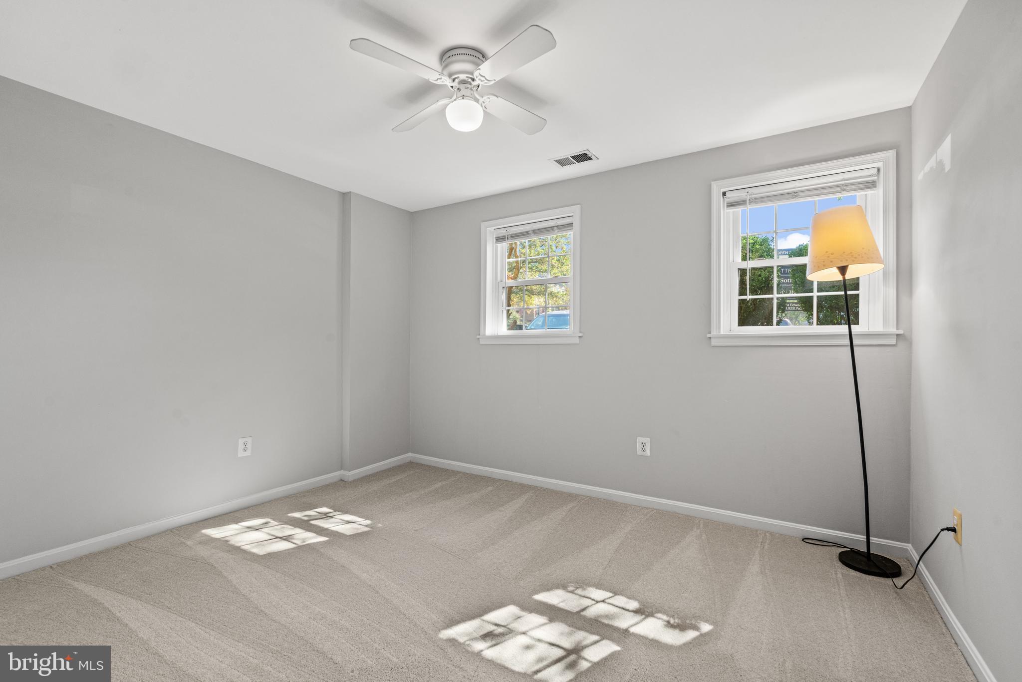 HUNTER VILLAGE - Residential