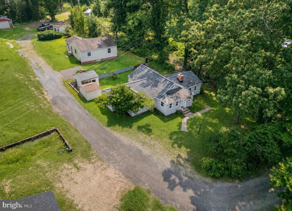 30 VINCENT LANE
