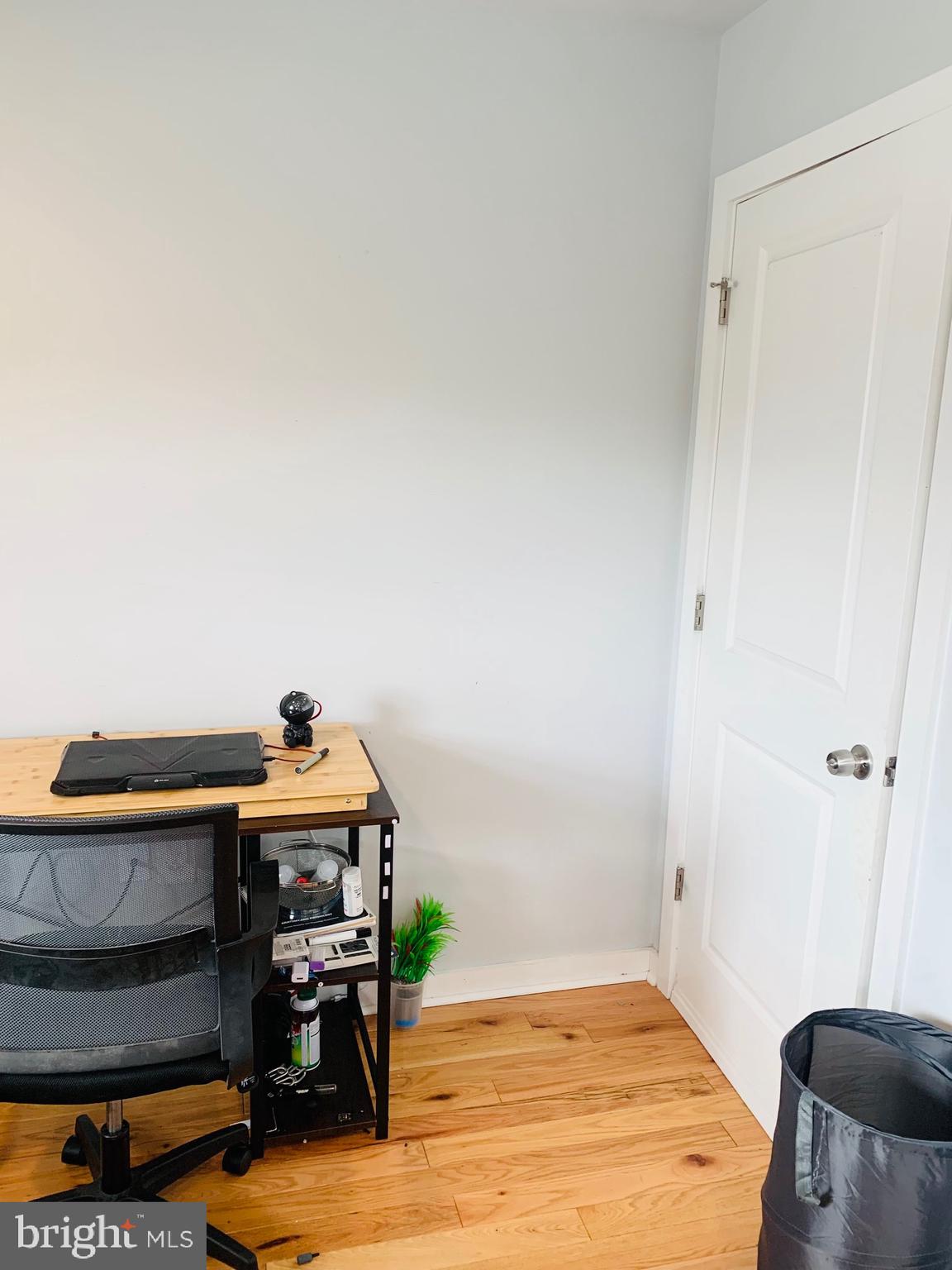 LOWER MOYAMENSING - Residential Lease
