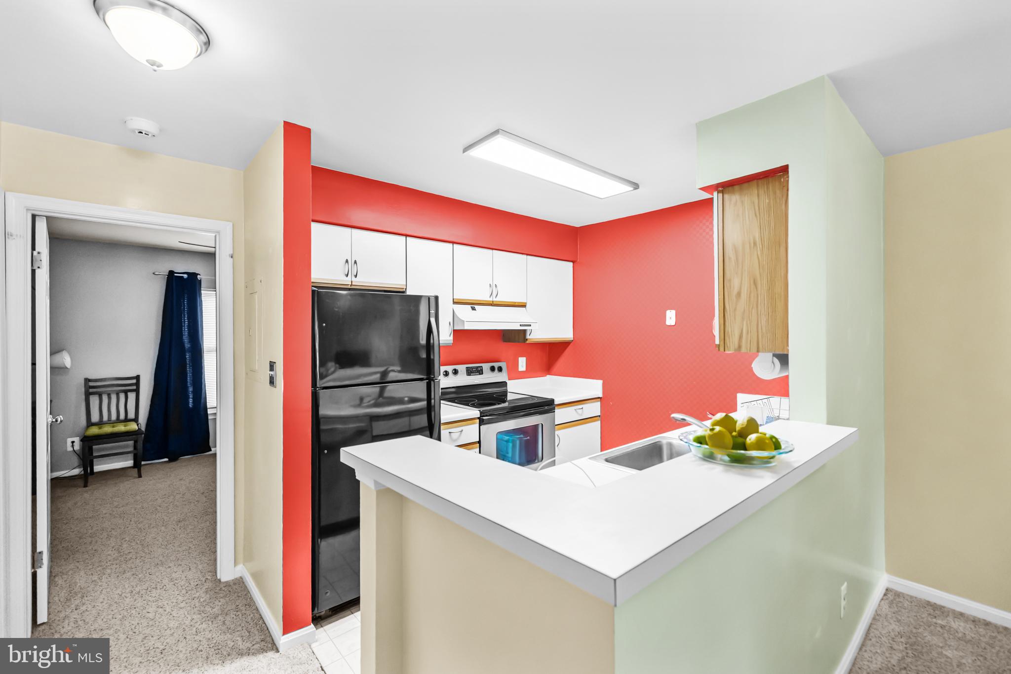 PONDS AT CENTREVILLE - Residential