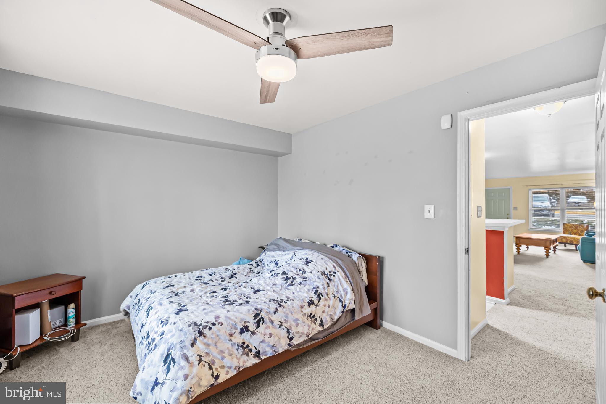 PONDS AT CENTREVILLE - Residential