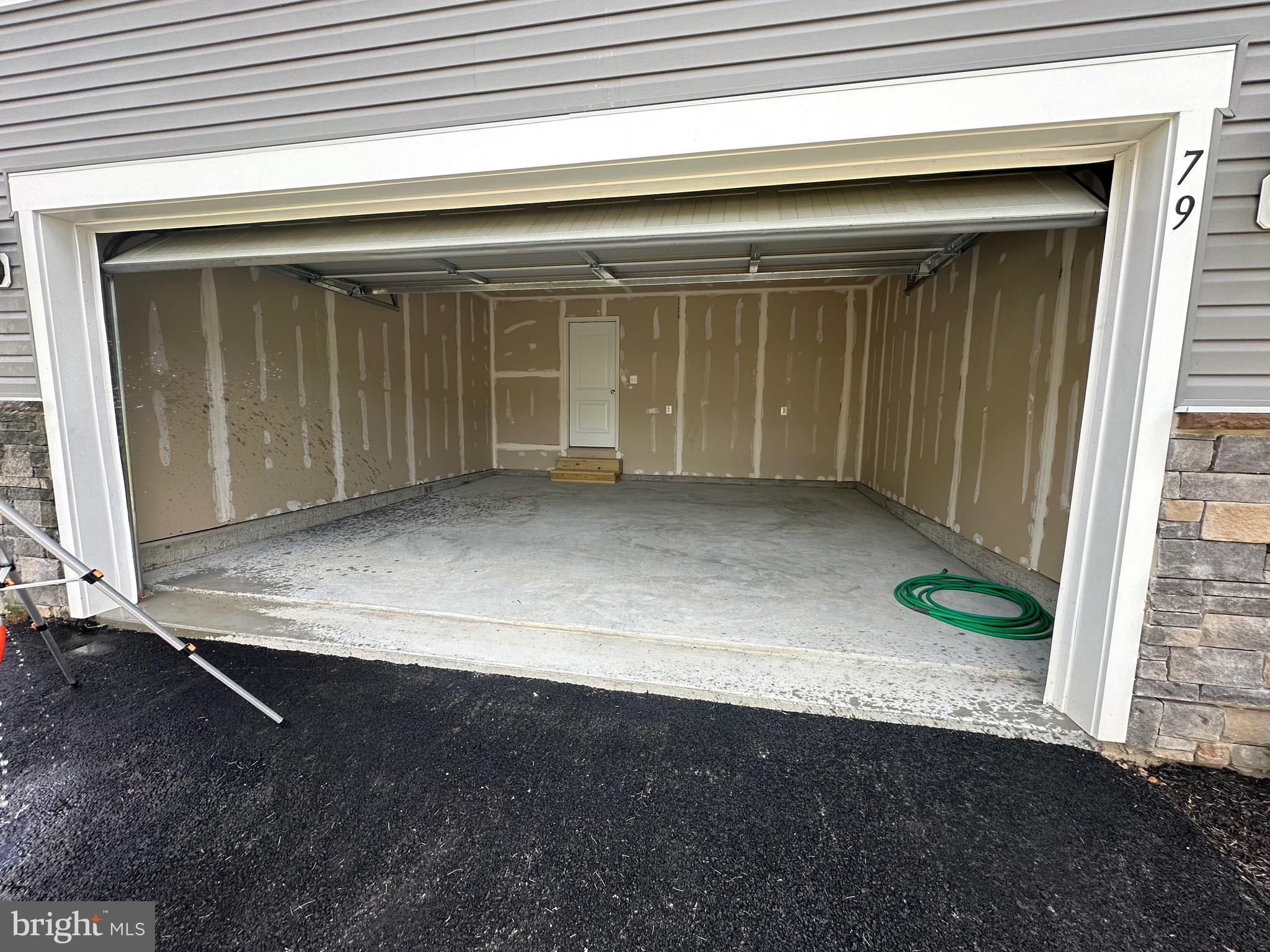 CHESAPEAKE BAY GOLF CLUB - Residential