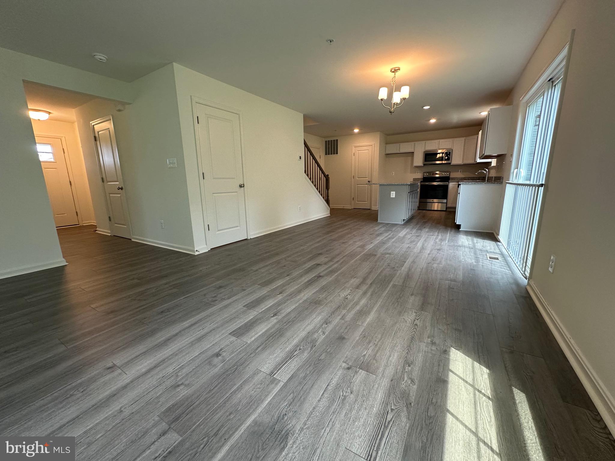 CHESAPEAKE BAY GOLF CLUB - Residential