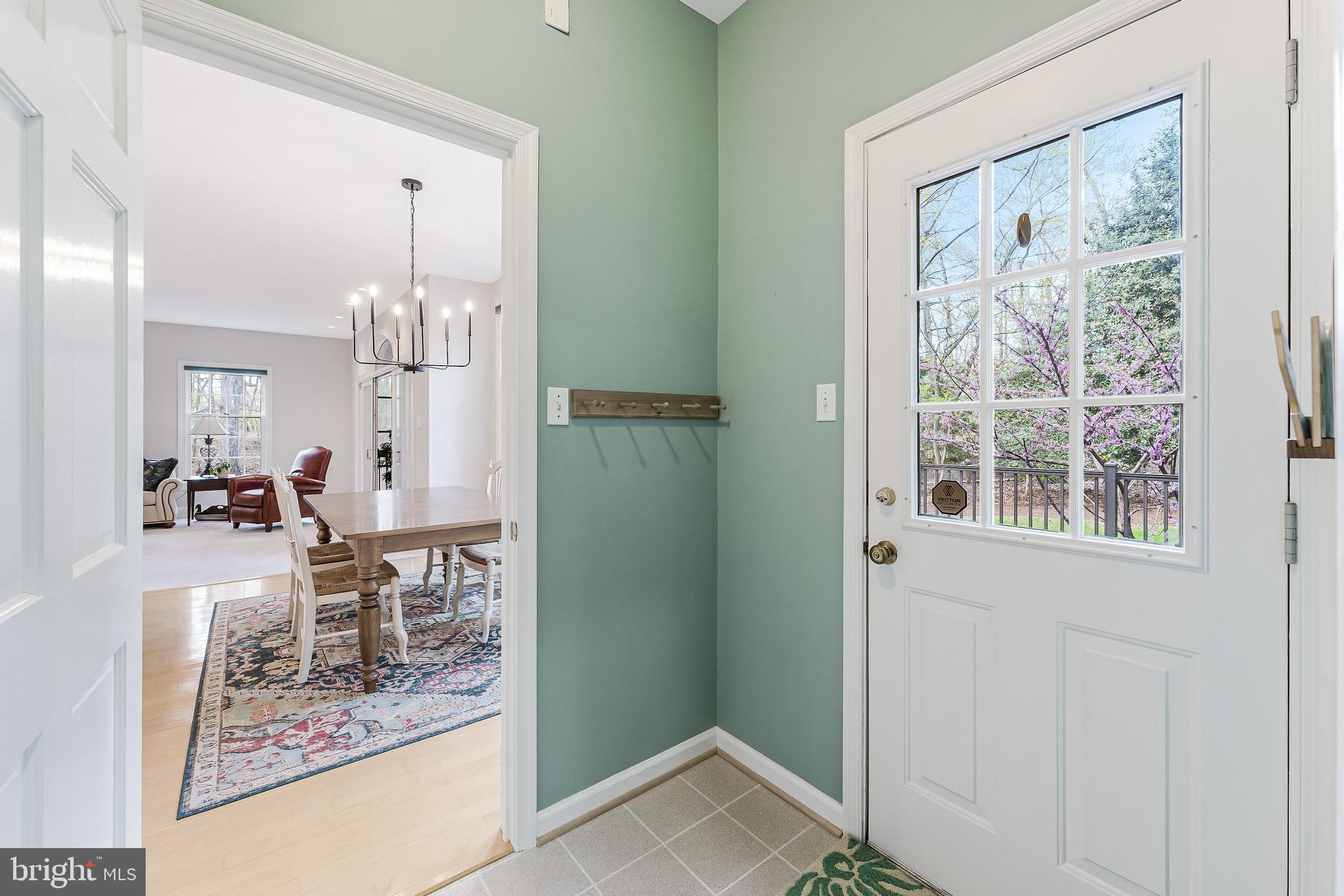 CREWS WOODS - Residential