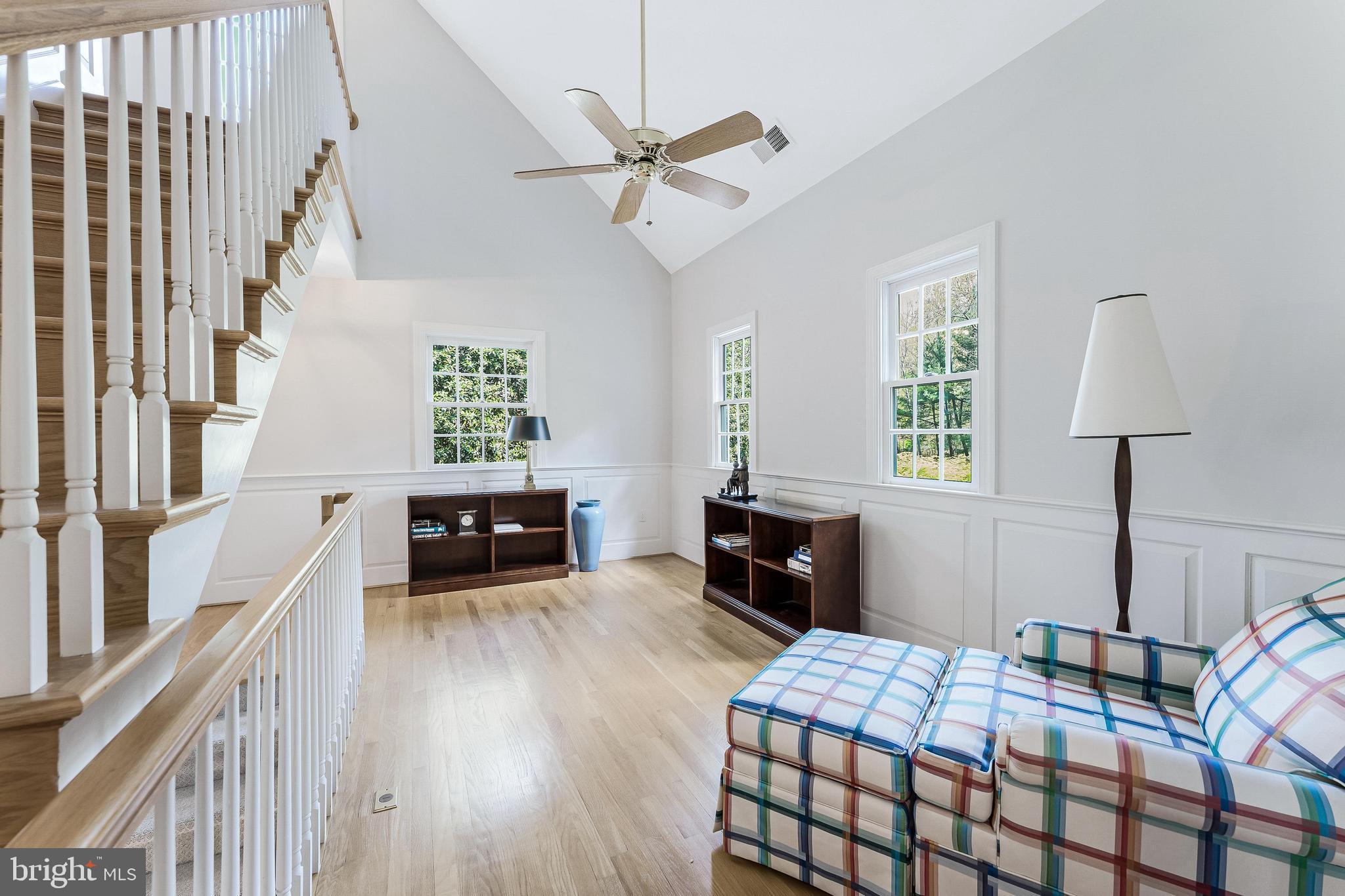 CREWS WOODS - Residential