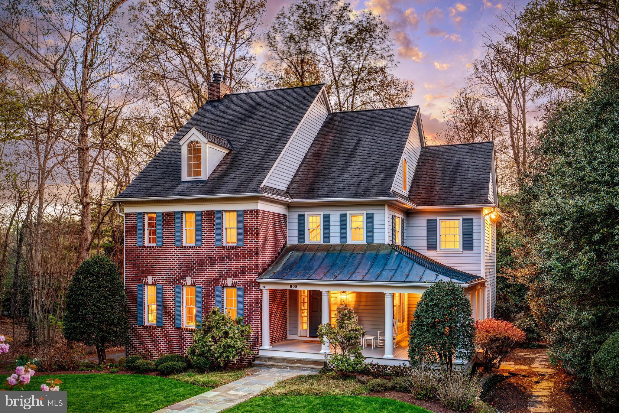 CREWS WOODS - Residential