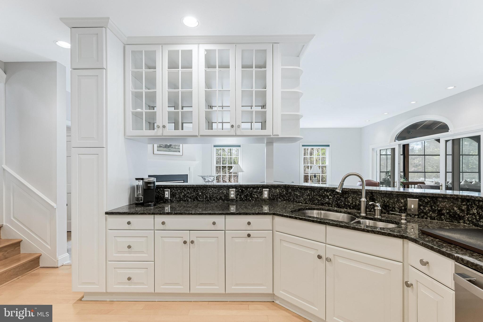 CREWS WOODS - Residential