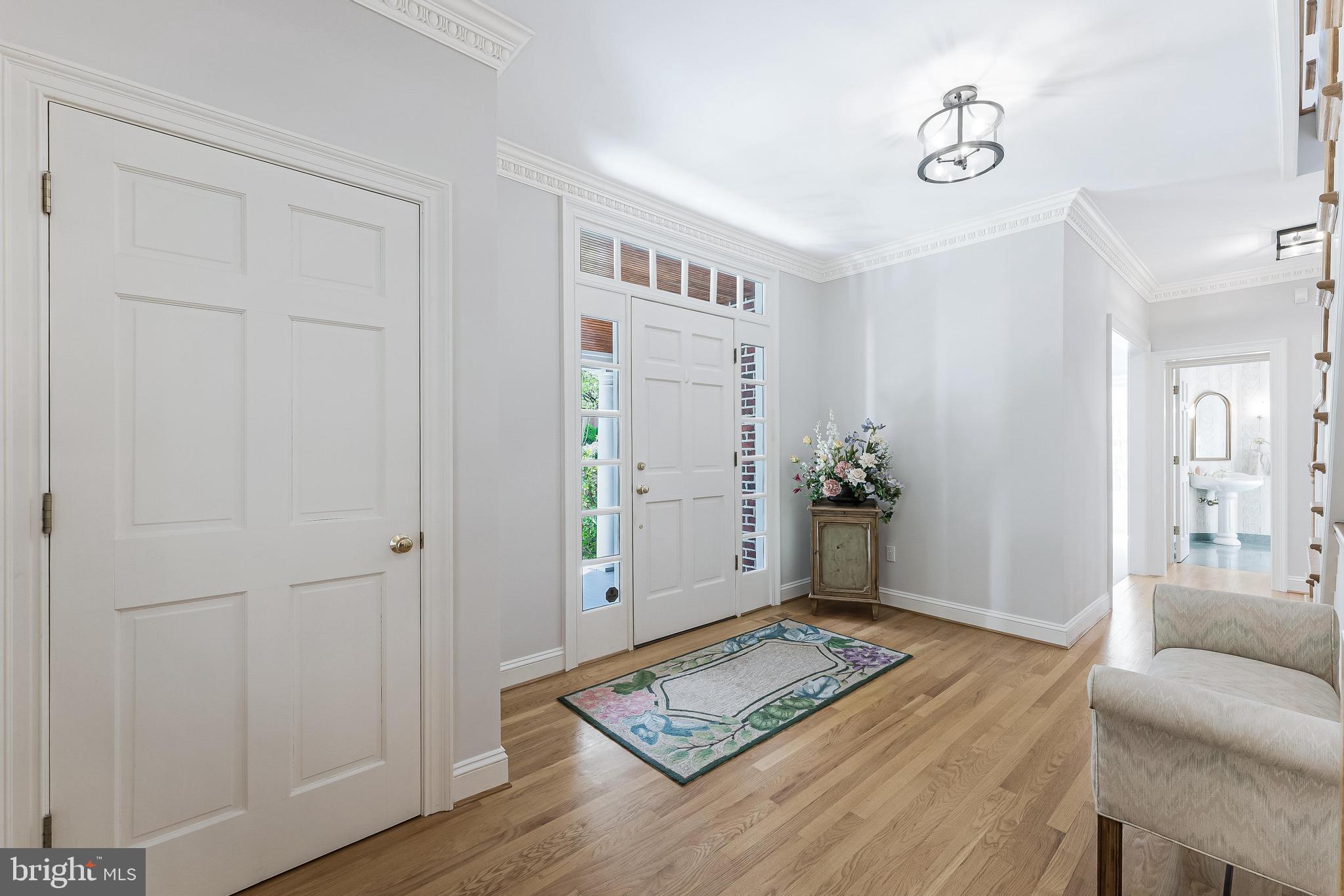 CREWS WOODS - Residential