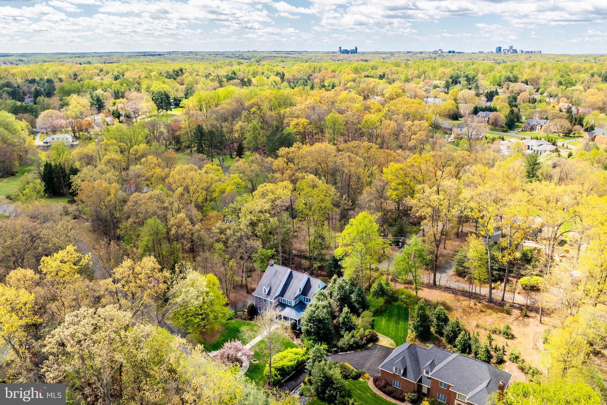 CREWS WOODS - Residential