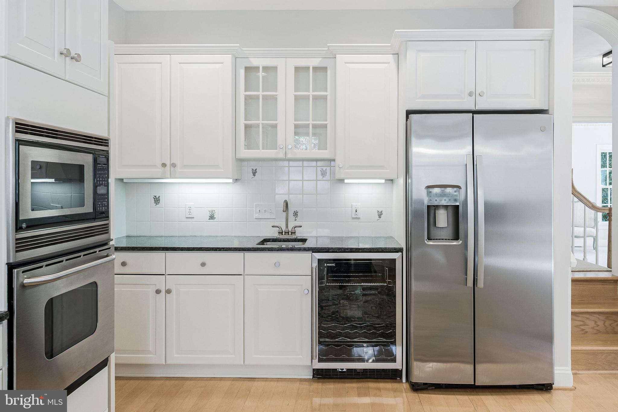 CREWS WOODS - Residential