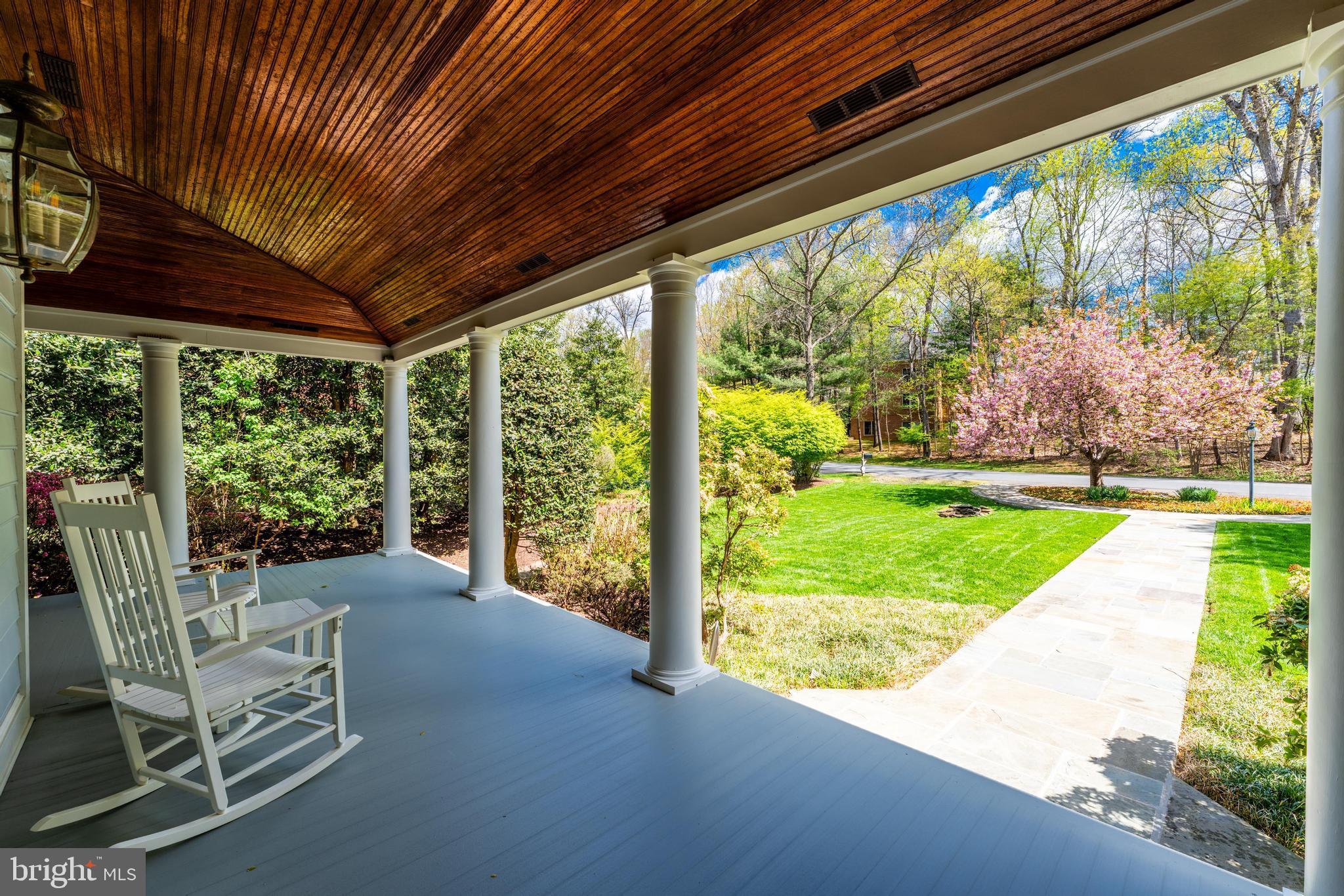 CREWS WOODS - Residential