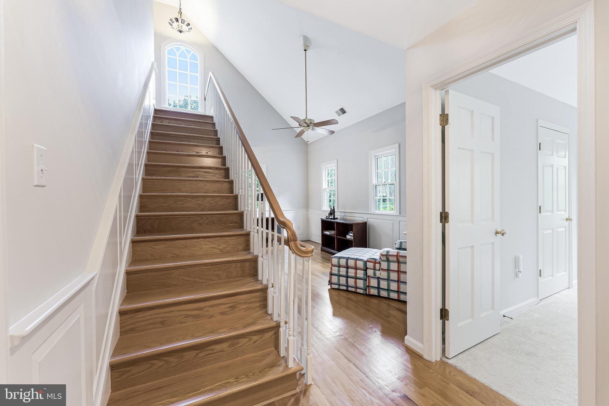 CREWS WOODS - Residential