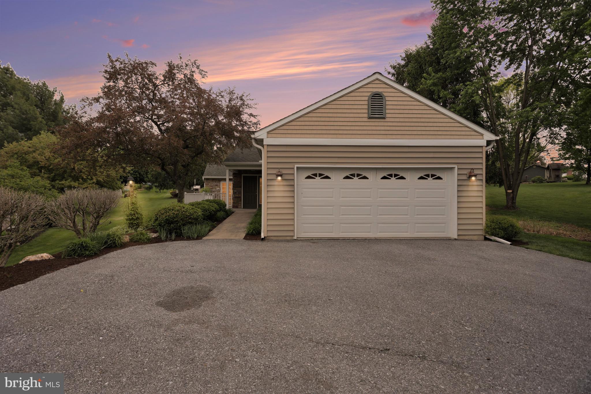 51 TROY DRIVE