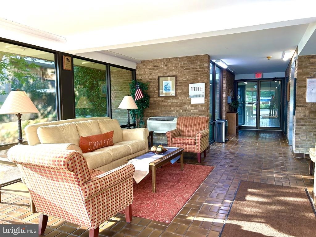 CANAL WOODS CM - Residential