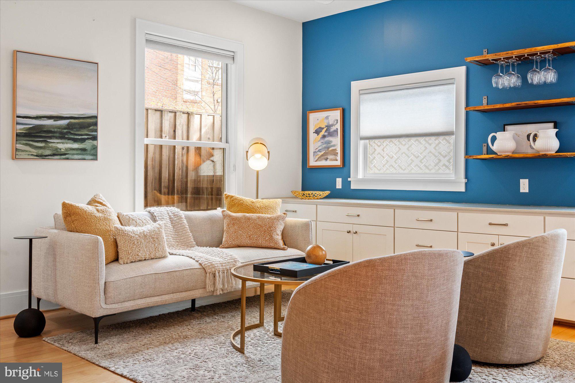 1817 SWANN STREET NW B