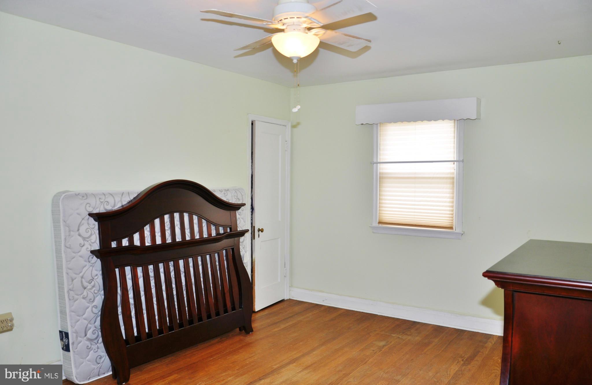 PARKVILLE SUMMIT - Residential