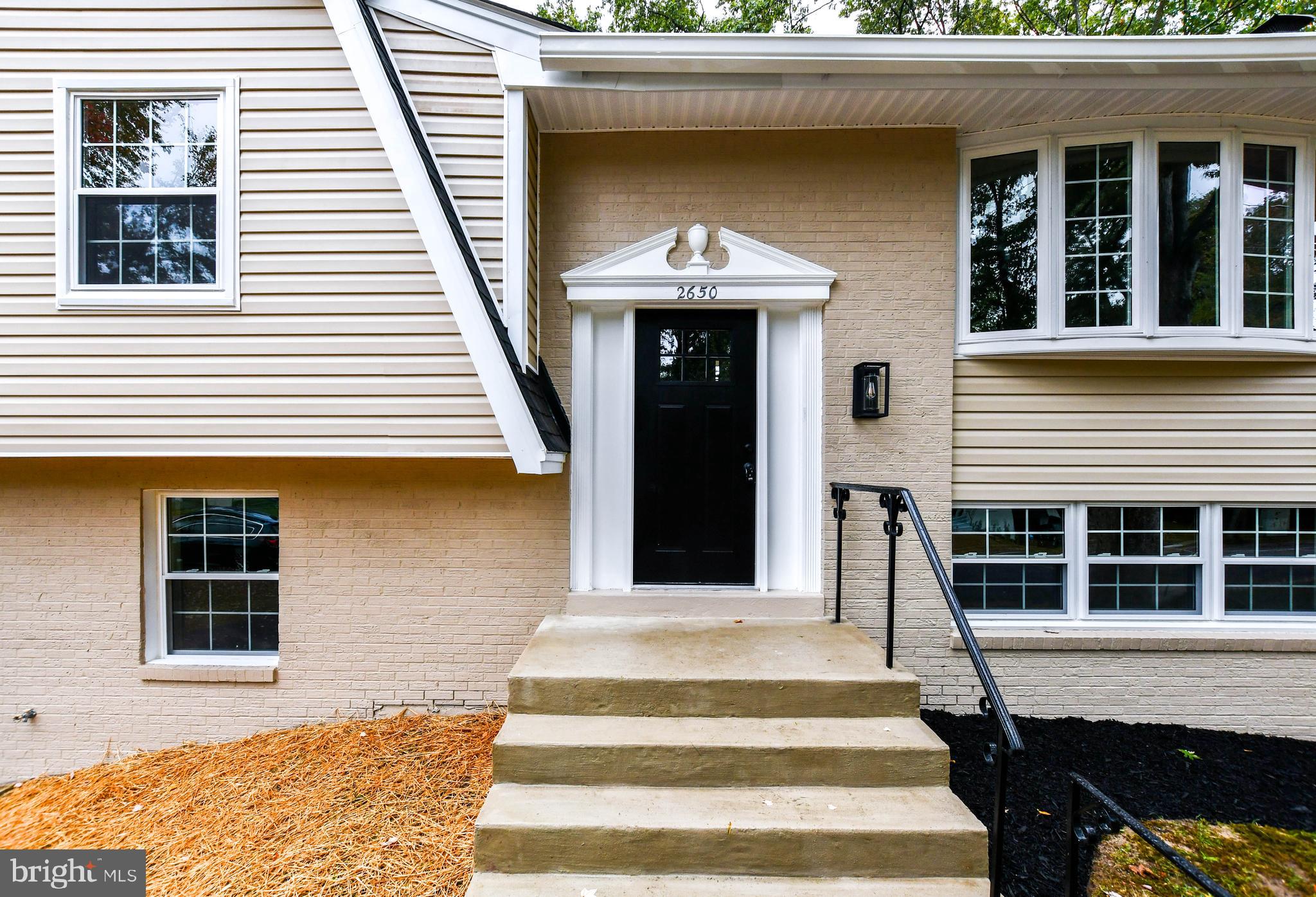 2650 PINEWOOD DRIVE