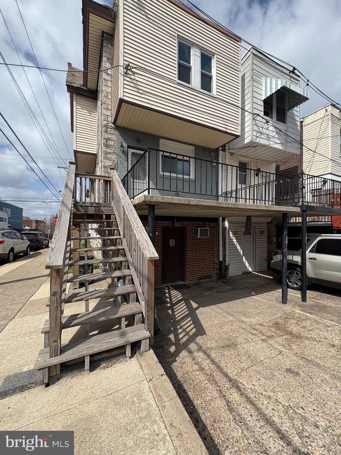 OVERBROOK PARK - Residential Lease