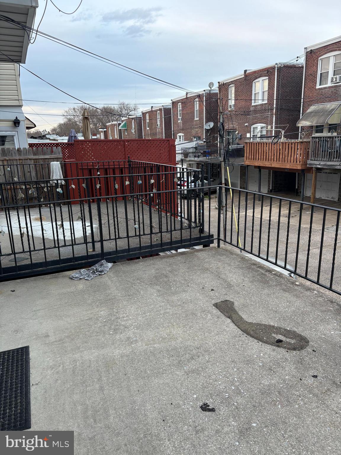 OVERBROOK PARK - Residential Lease