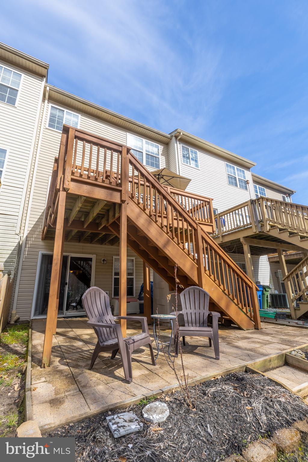 AUTUMN RUN - Residential