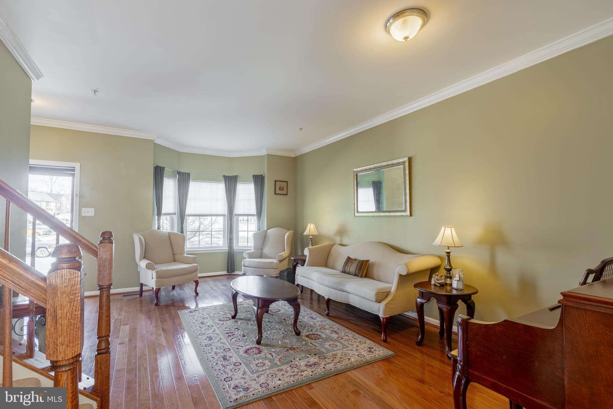 AUTUMN RUN - Residential