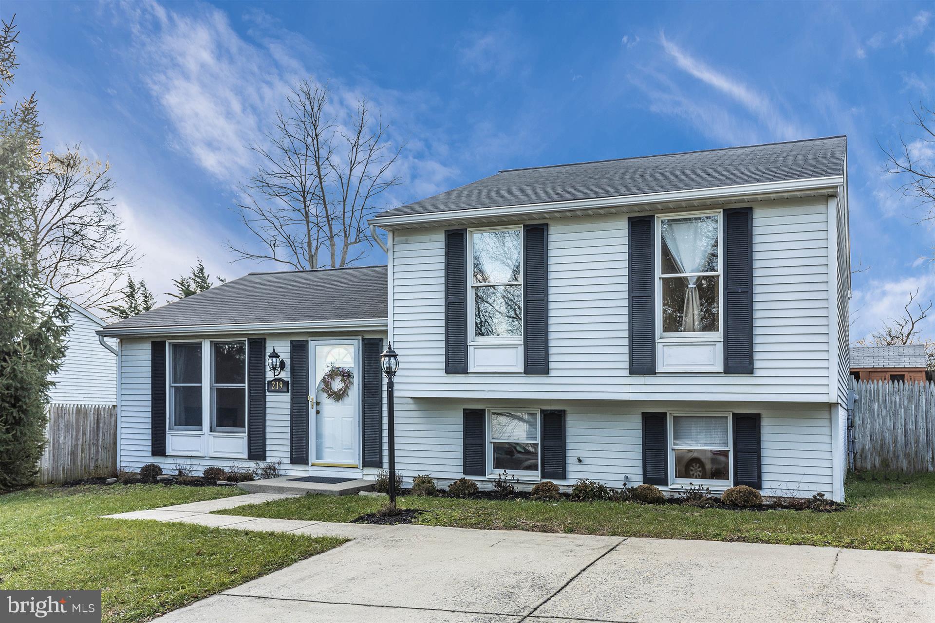 WILLOWCREST - Residential