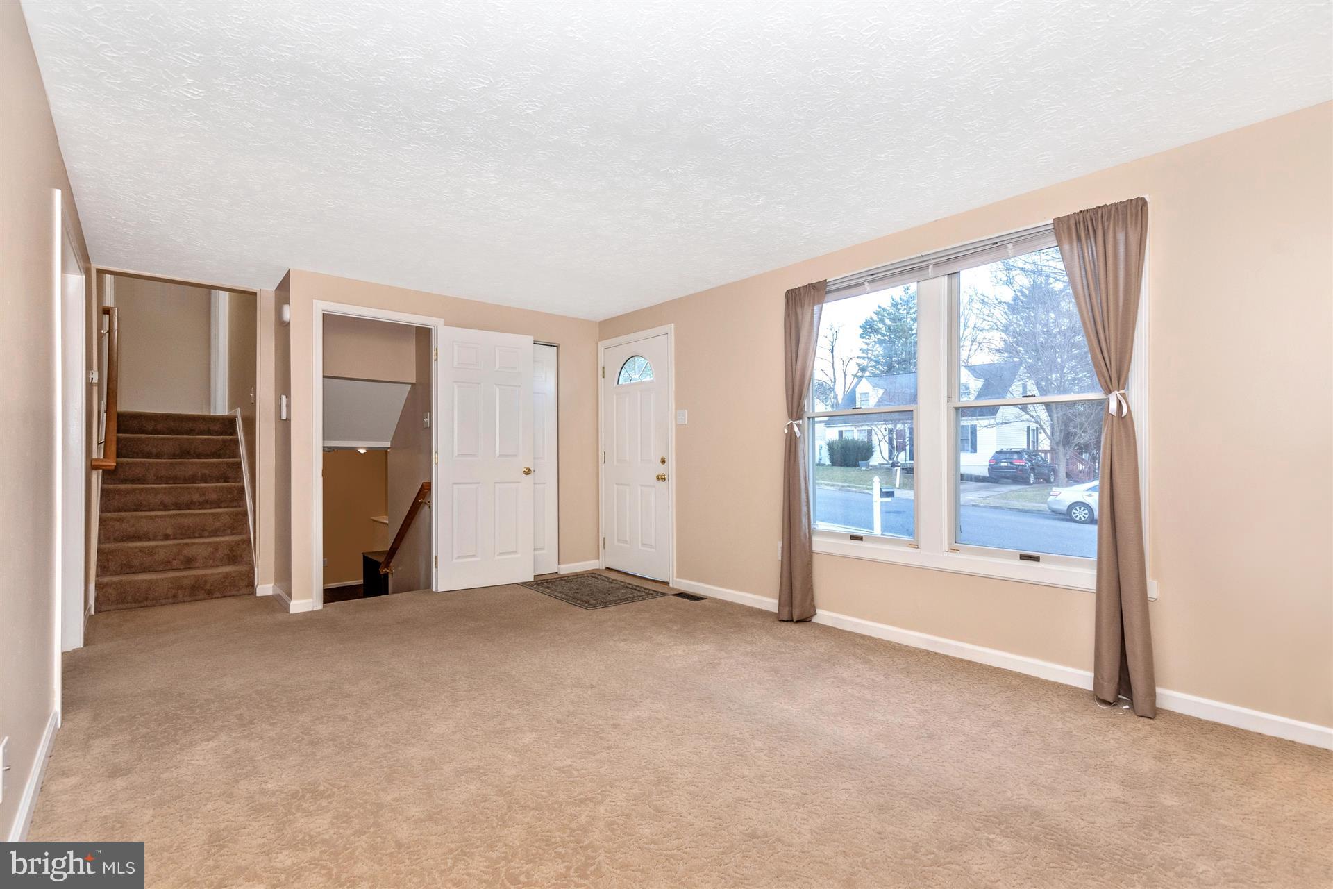 WILLOWCREST - Residential