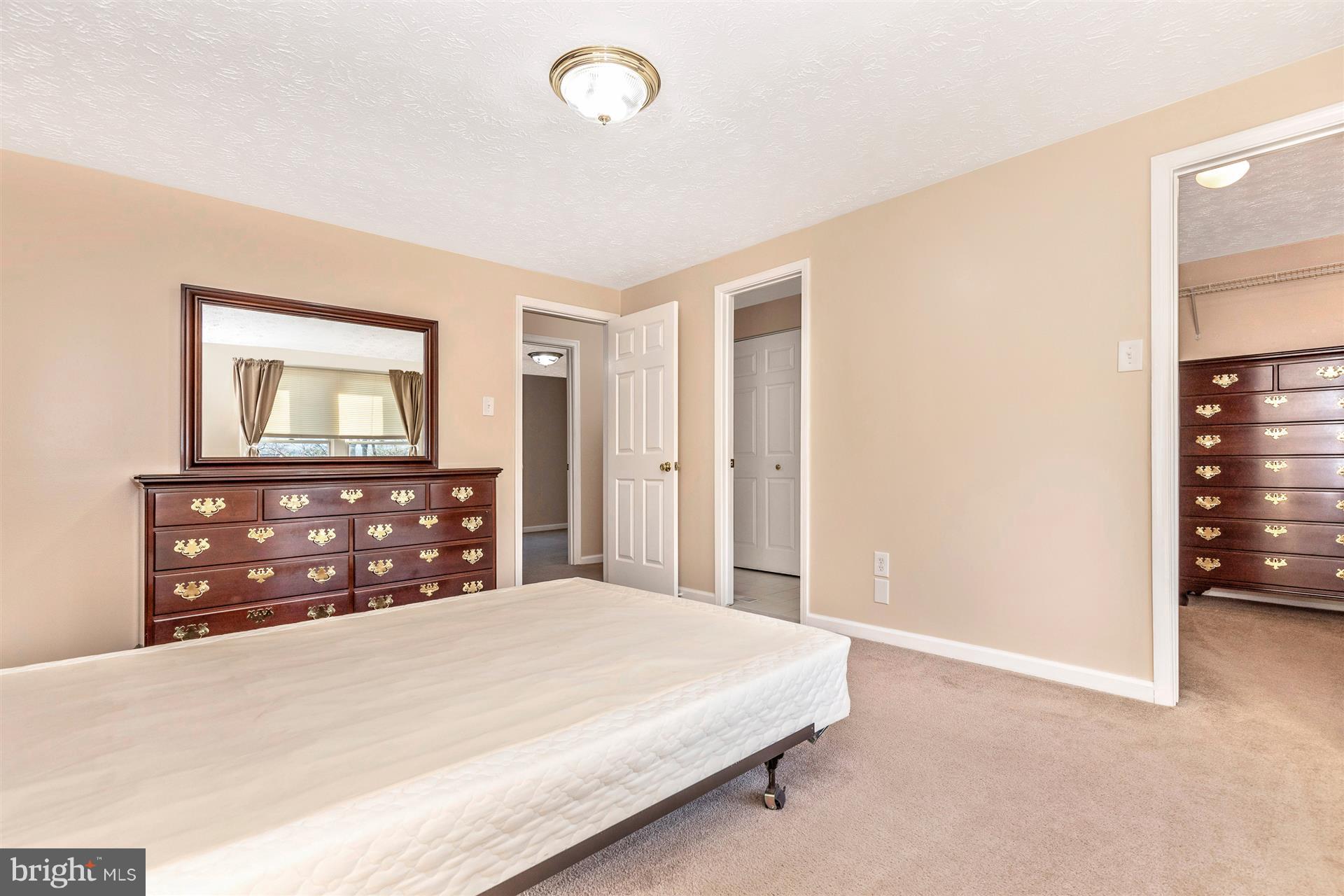 WILLOWCREST - Residential