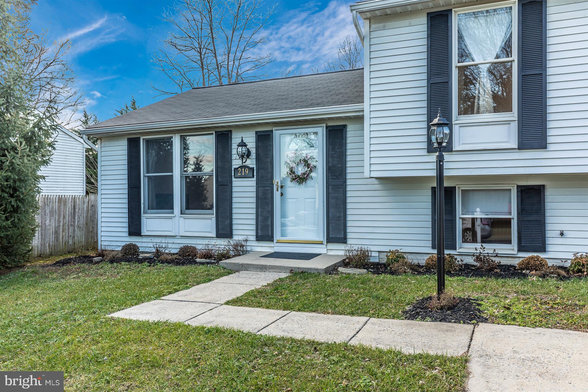 WILLOWCREST - Residential