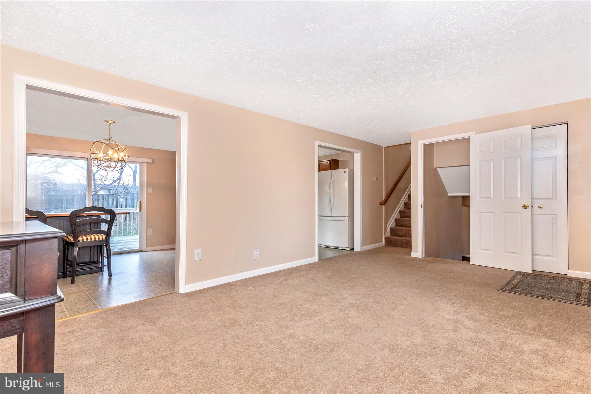 WILLOWCREST - Residential