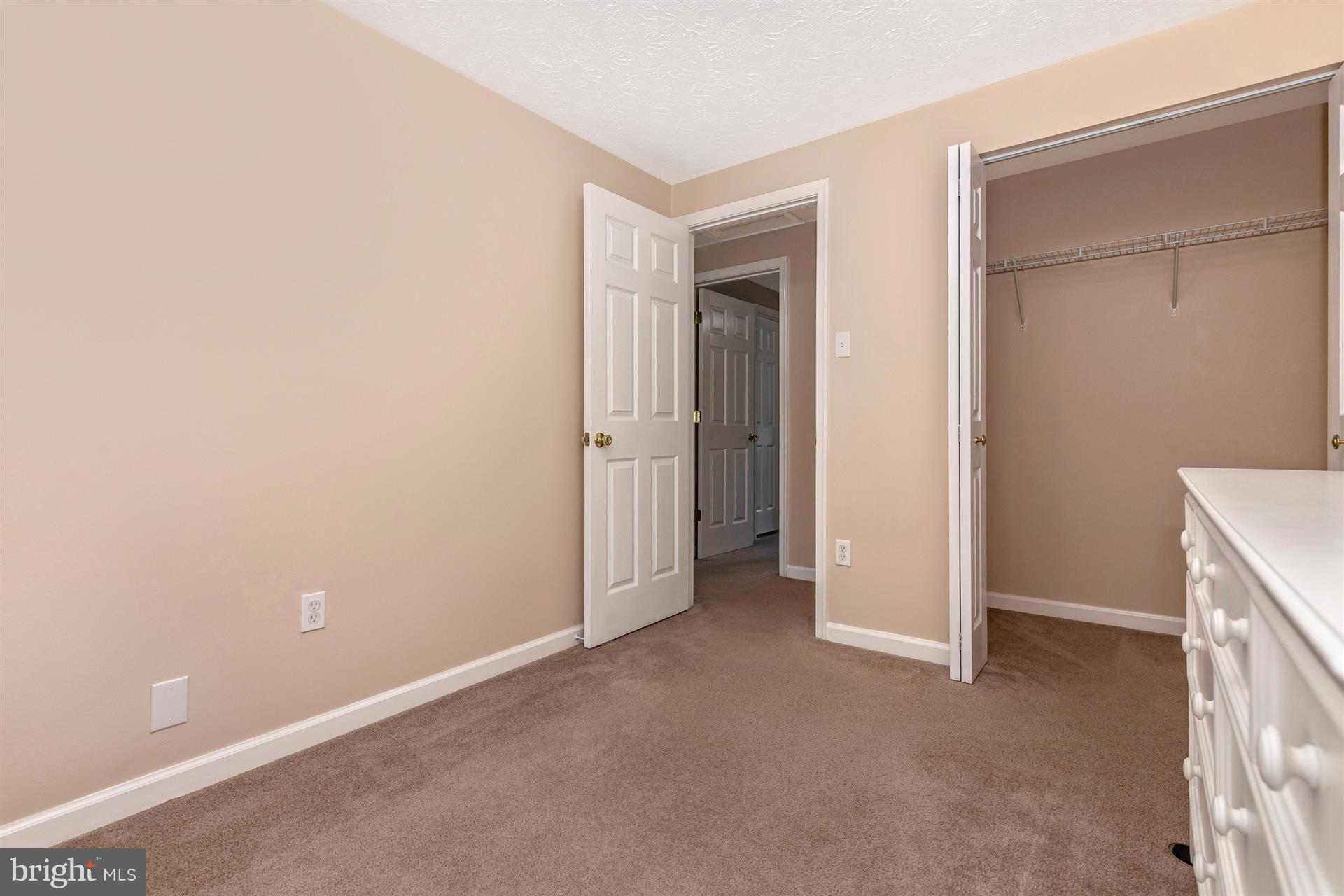 WILLOWCREST - Residential