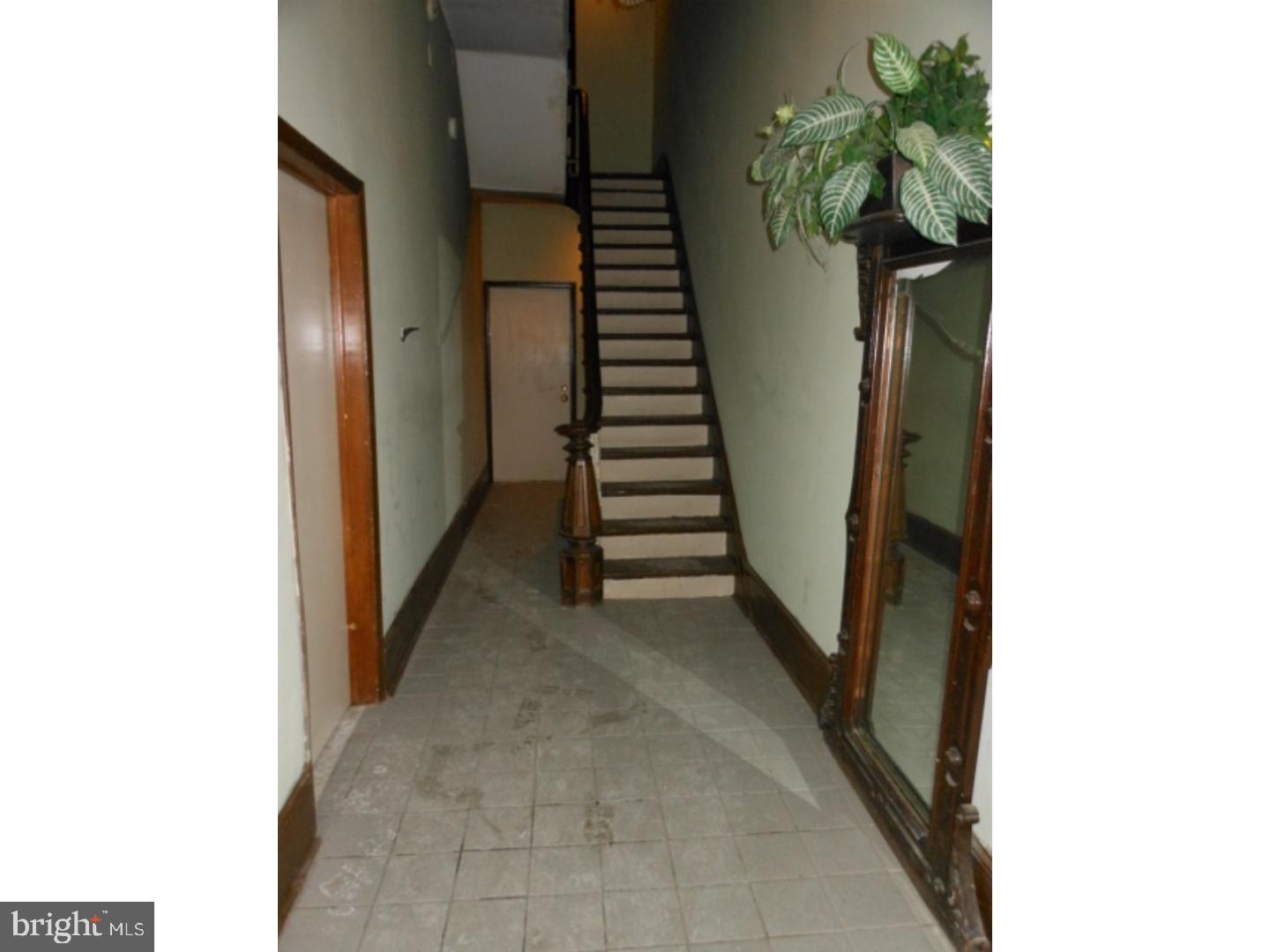 LOGAN CIRCLE - Residential Lease