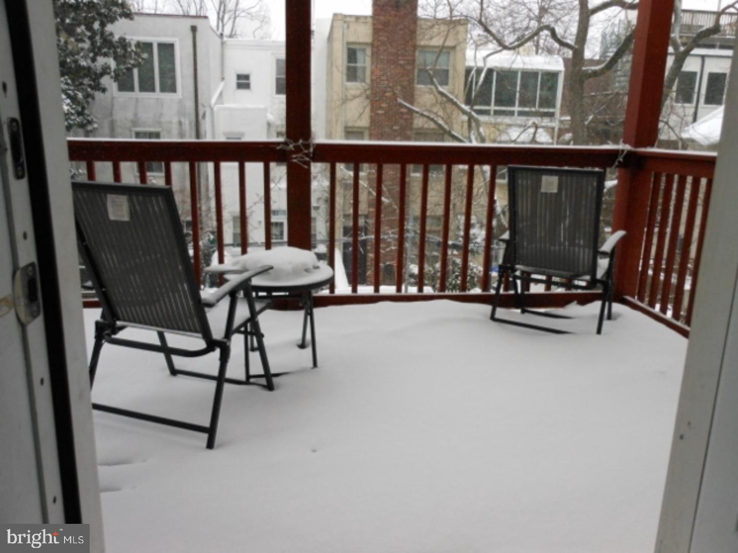 LOGAN CIRCLE - Residential Lease