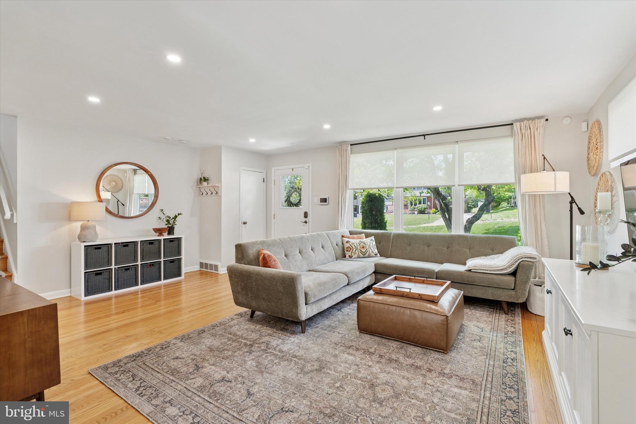 ROSE TREE WOODS - Residential