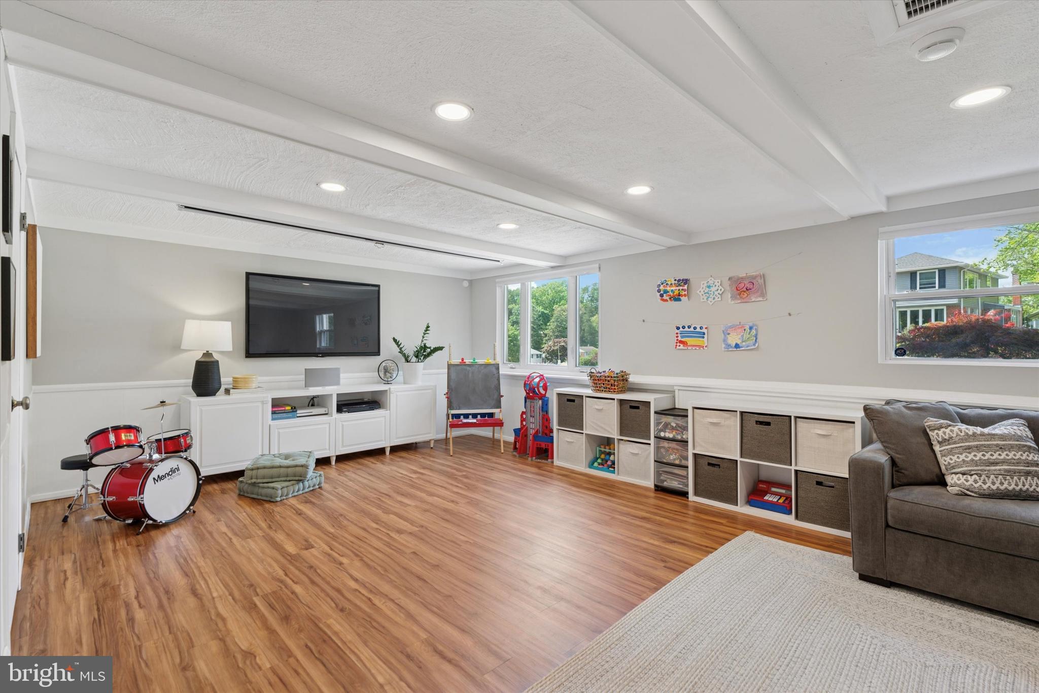 ROSE TREE WOODS - Residential