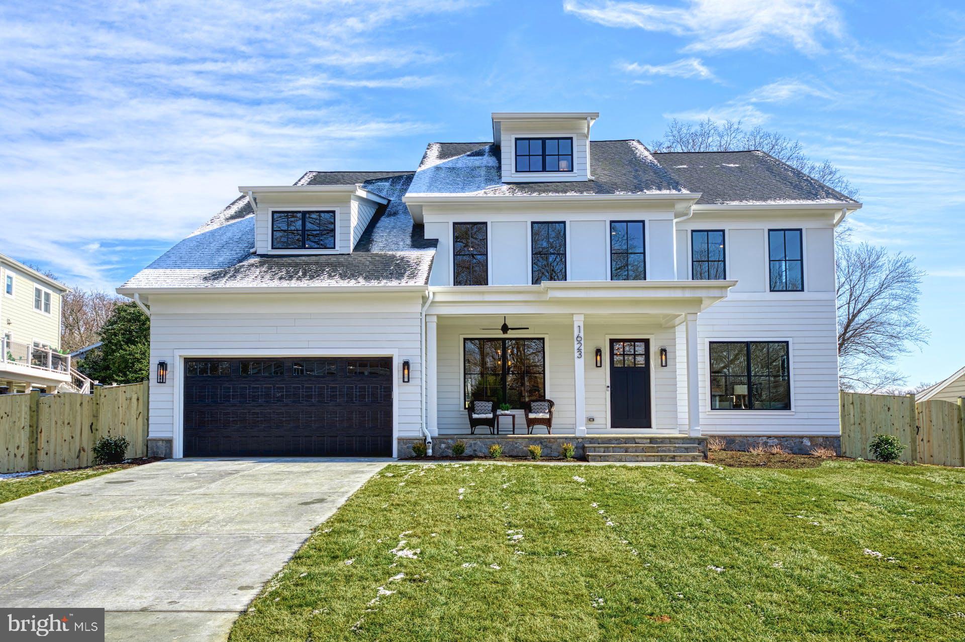 BROYHILL GLEN GARY PARK - Residential