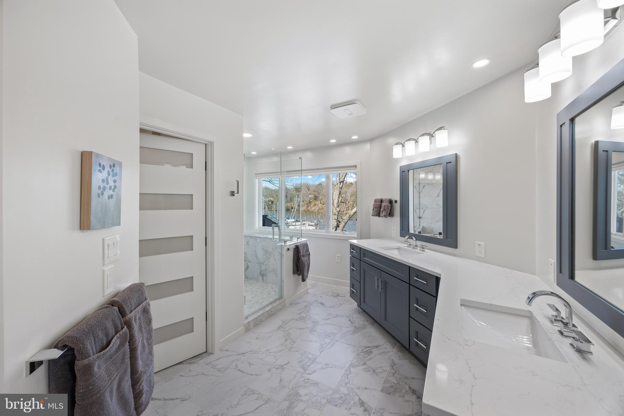 BROWNS WOODS - Residential
