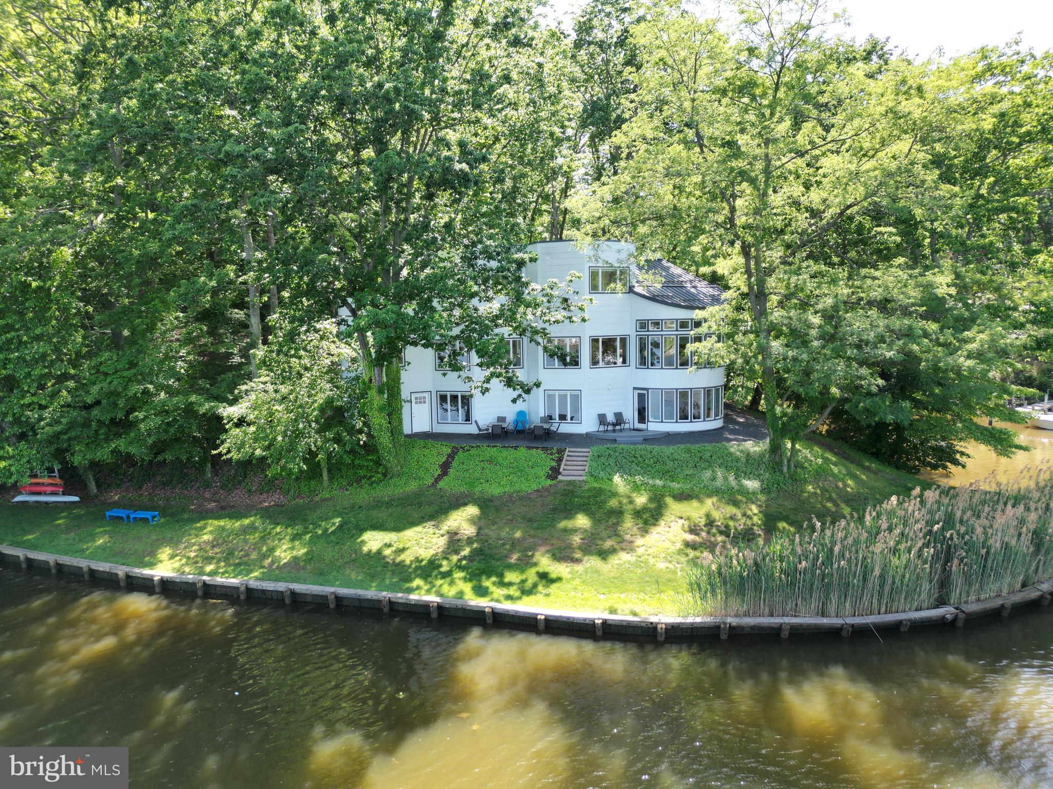 BROWNS WOODS - Residential