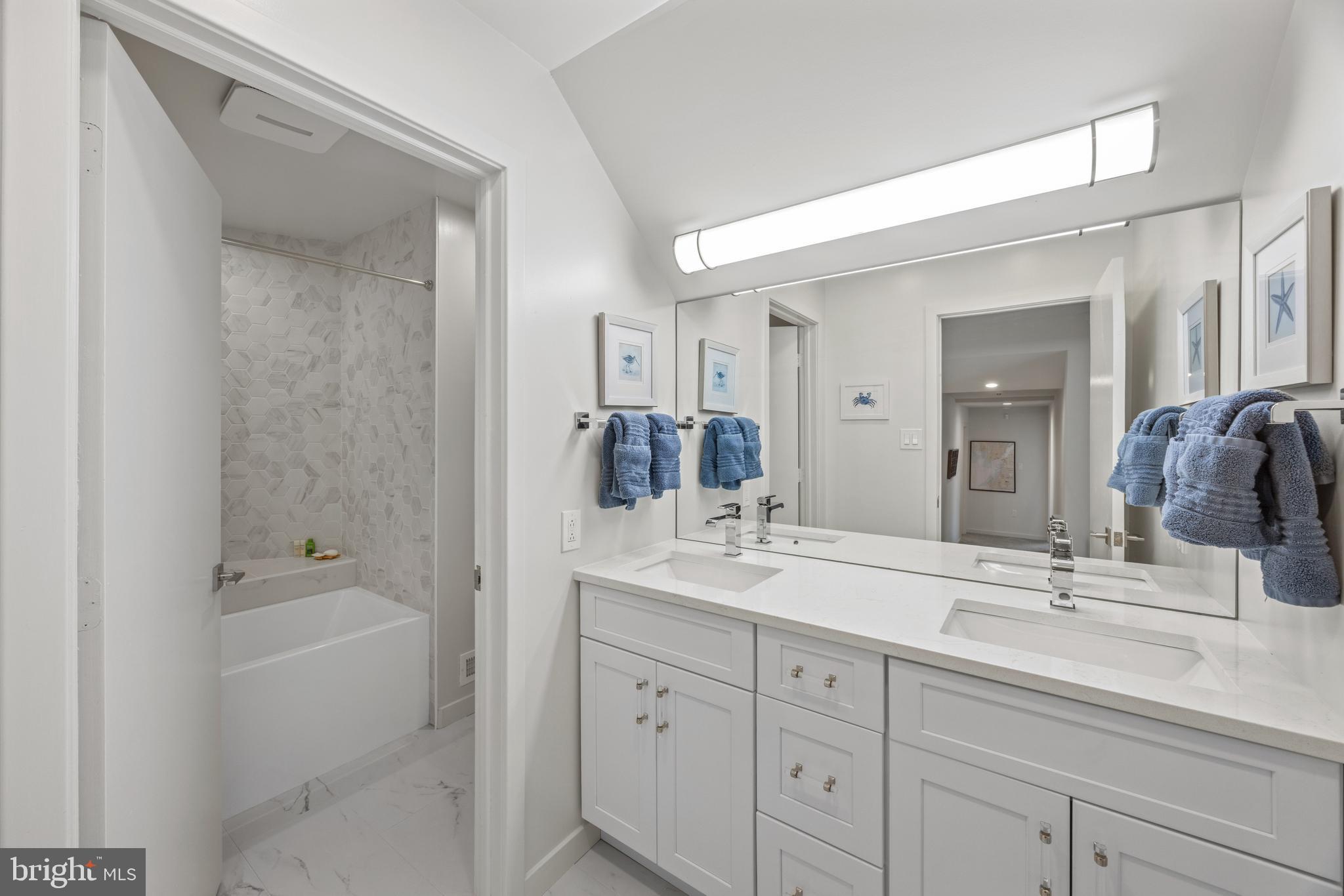 BROWNS WOODS - Residential
