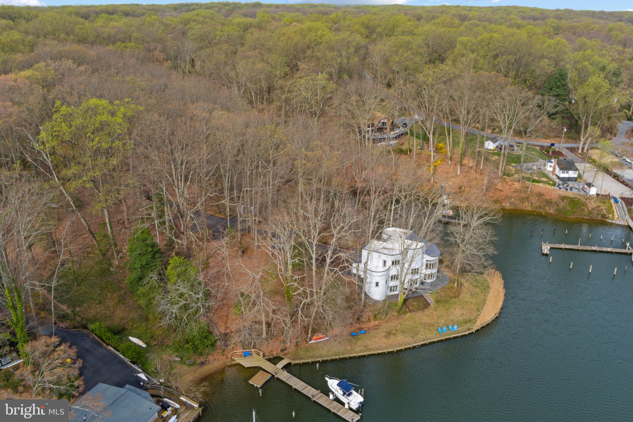 BROWNS WOODS - Residential