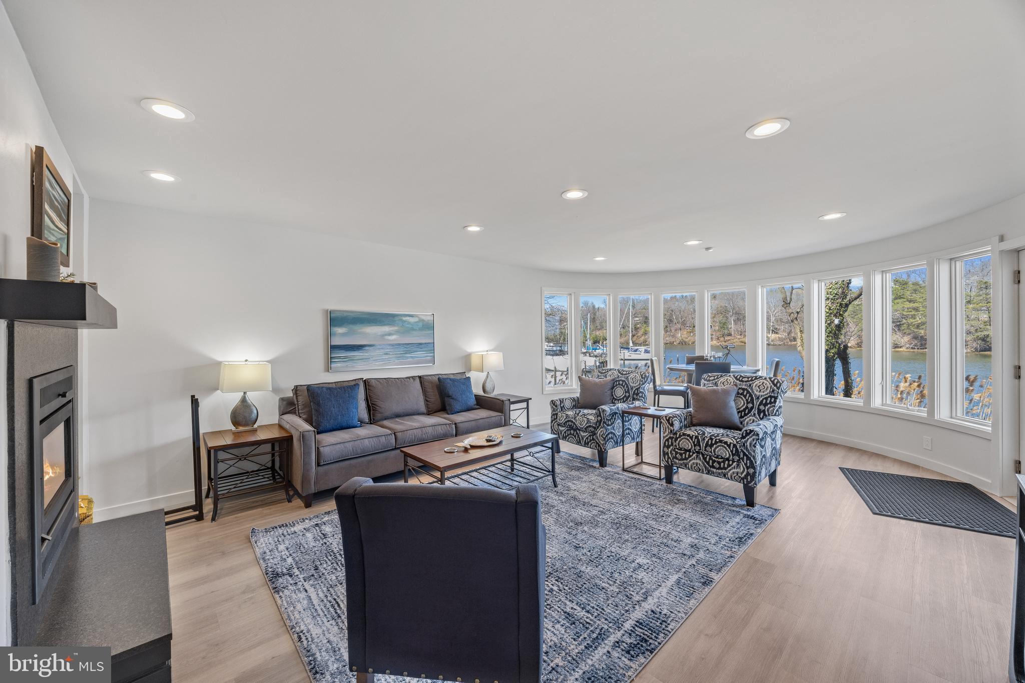 BROWNS WOODS - Residential