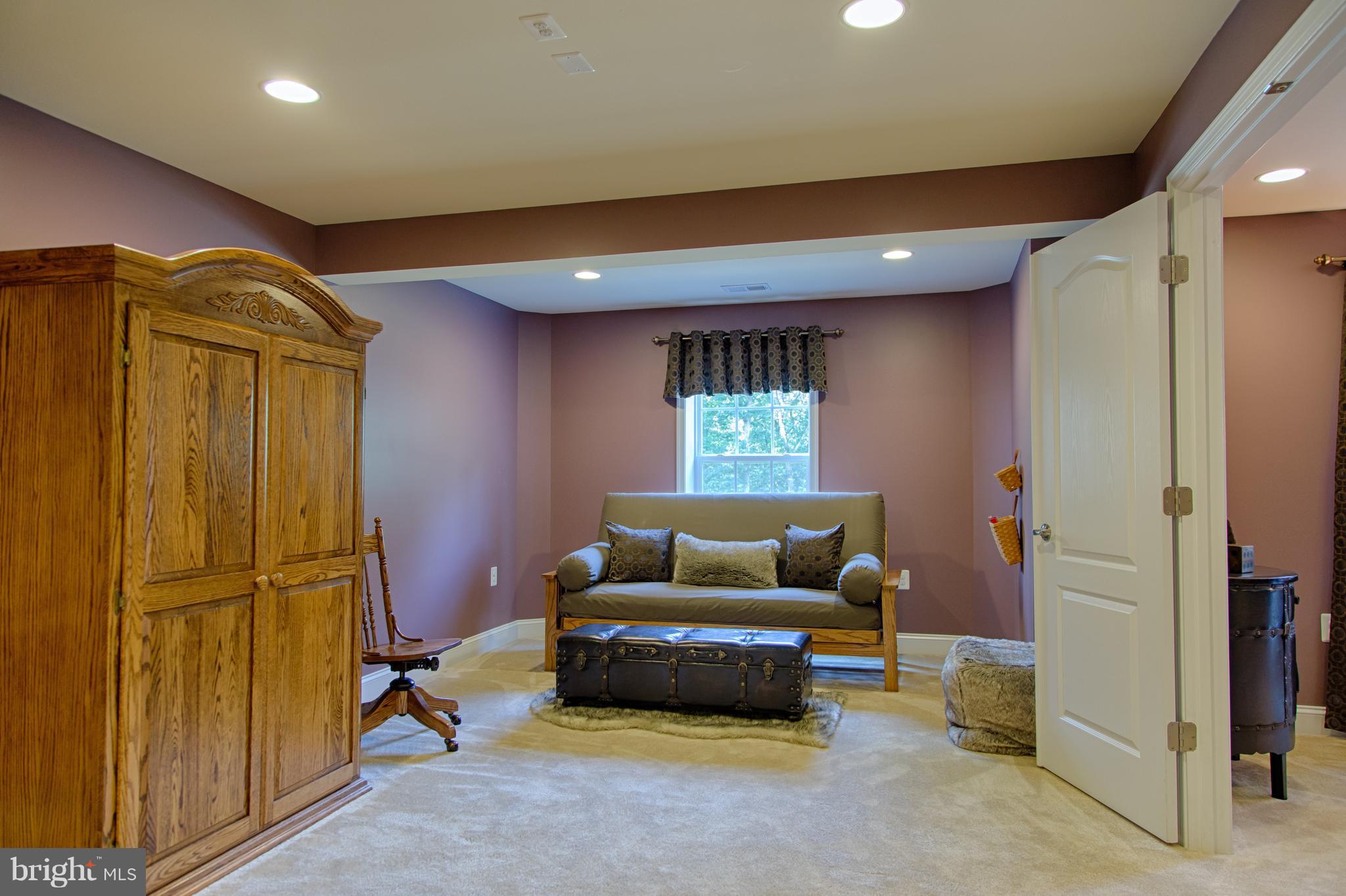 BROOKFIELD ON THE POTOMAC - Residential