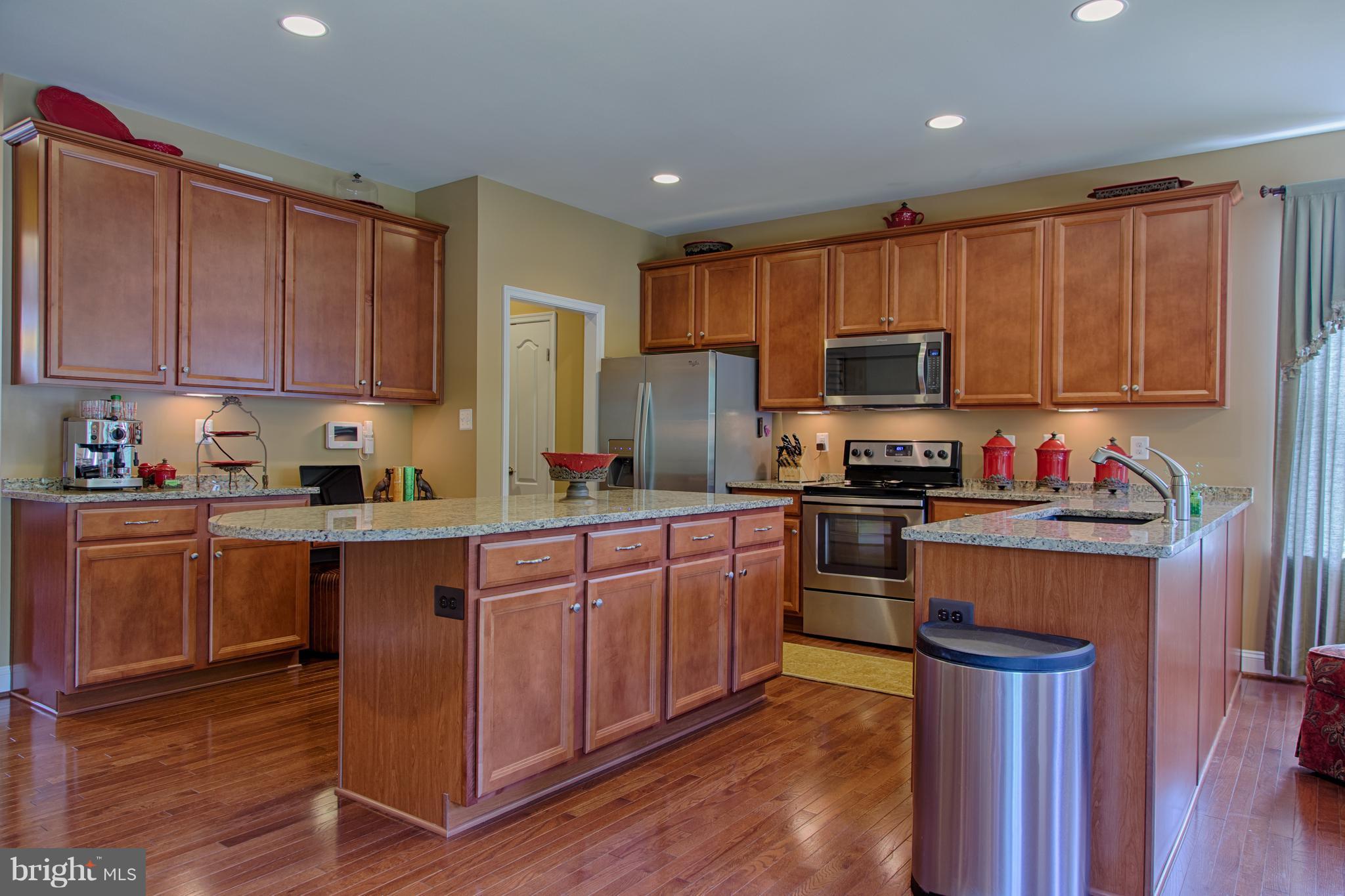 BROOKFIELD ON THE POTOMAC - Residential