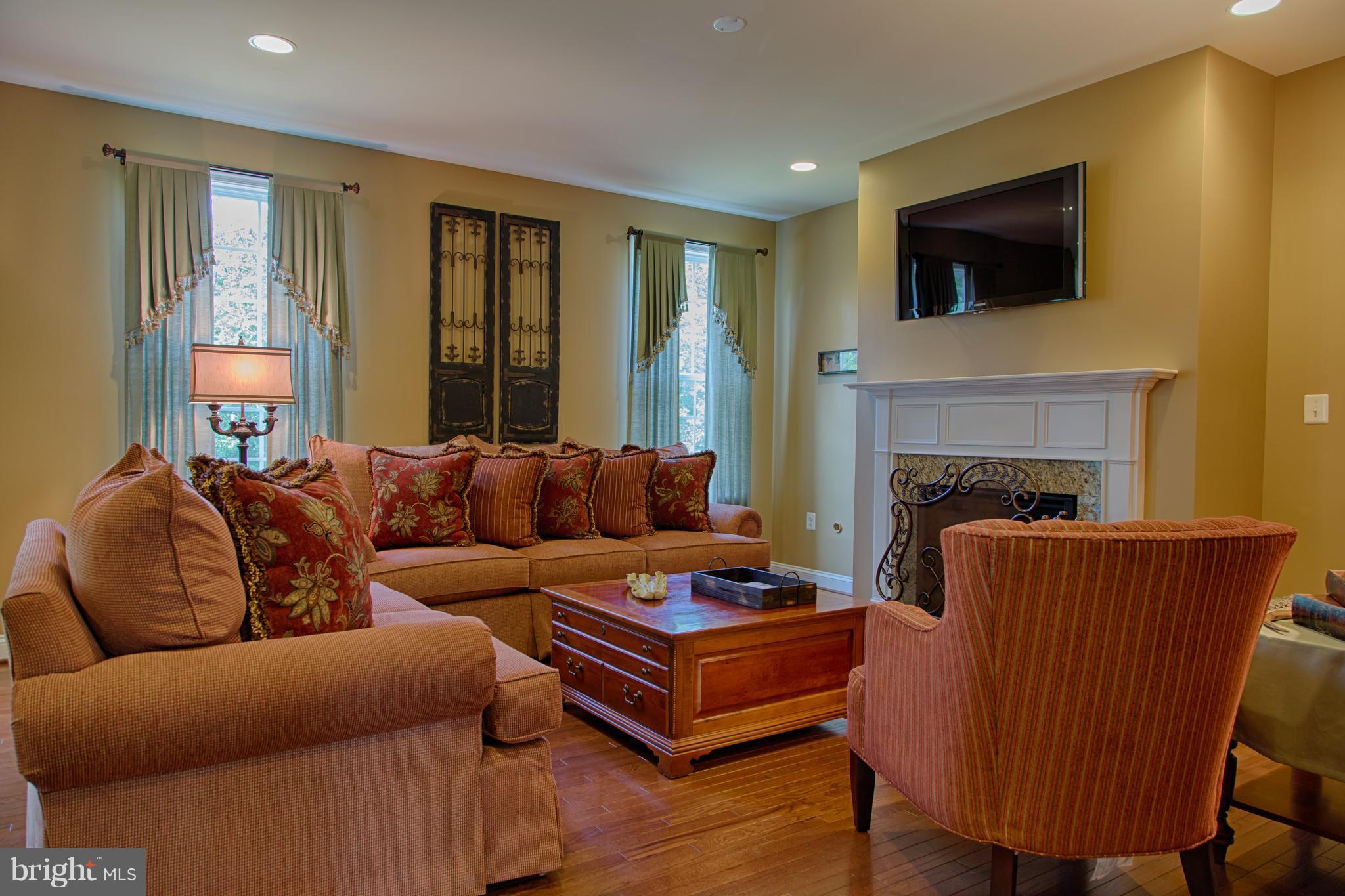 BROOKFIELD ON THE POTOMAC - Residential