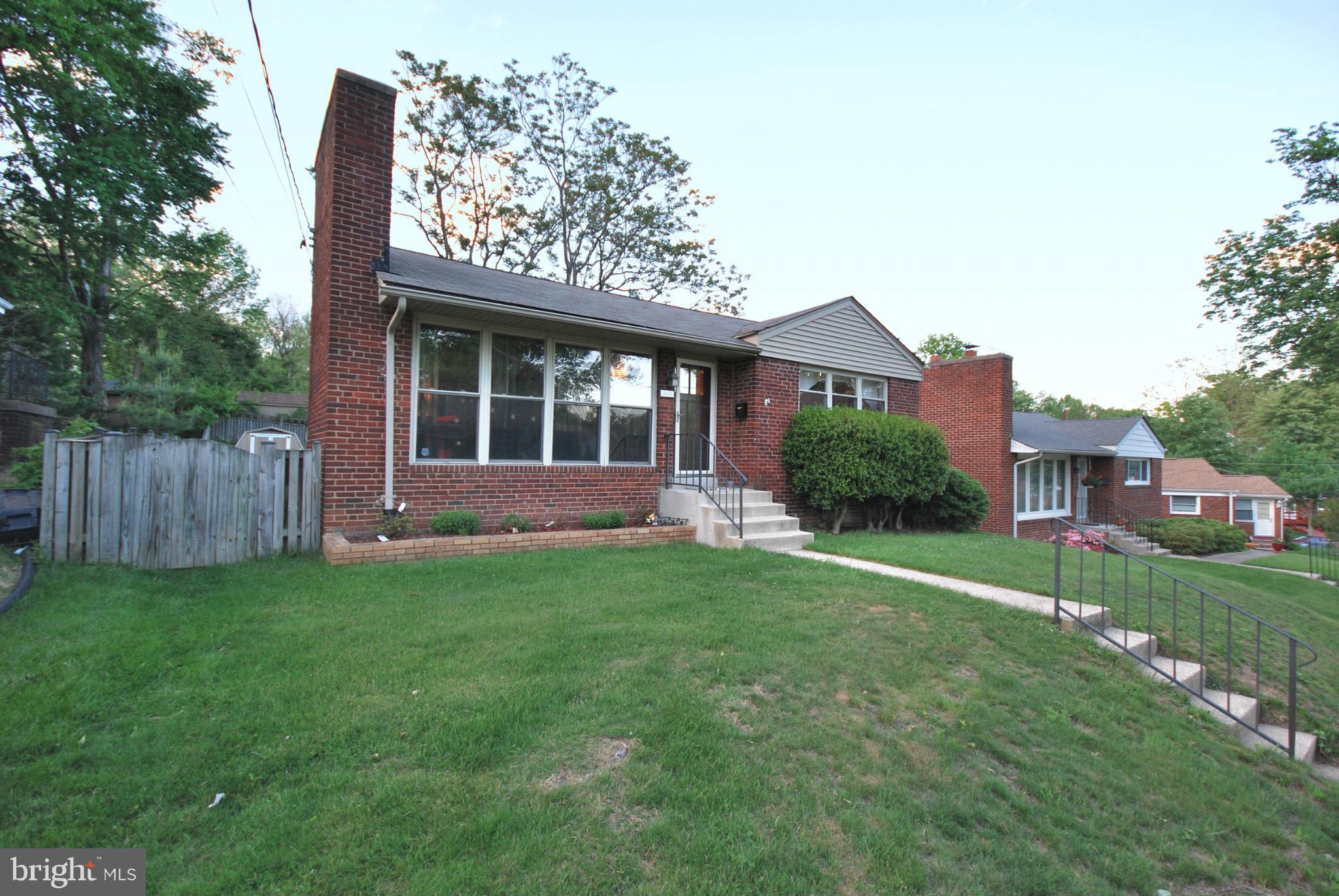 CARROLL KNOLLS - Residential Lease