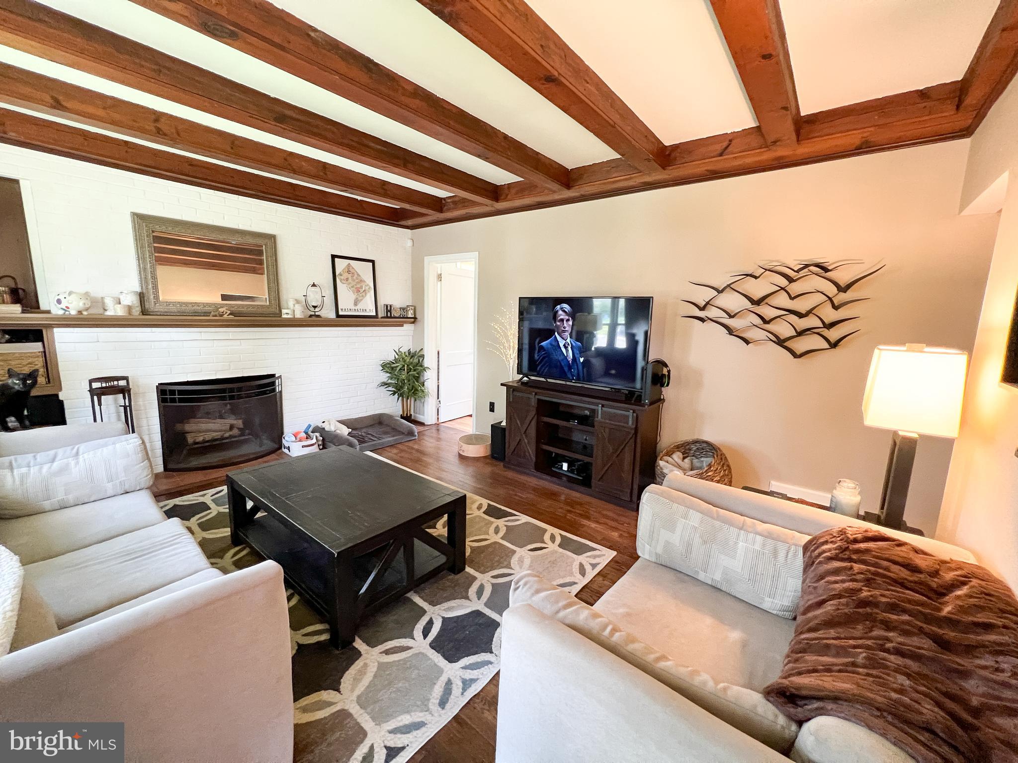 CARROLL KNOLLS - Residential Lease