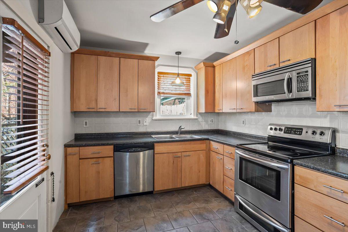 HISTORIC MIDTOWN - Residential