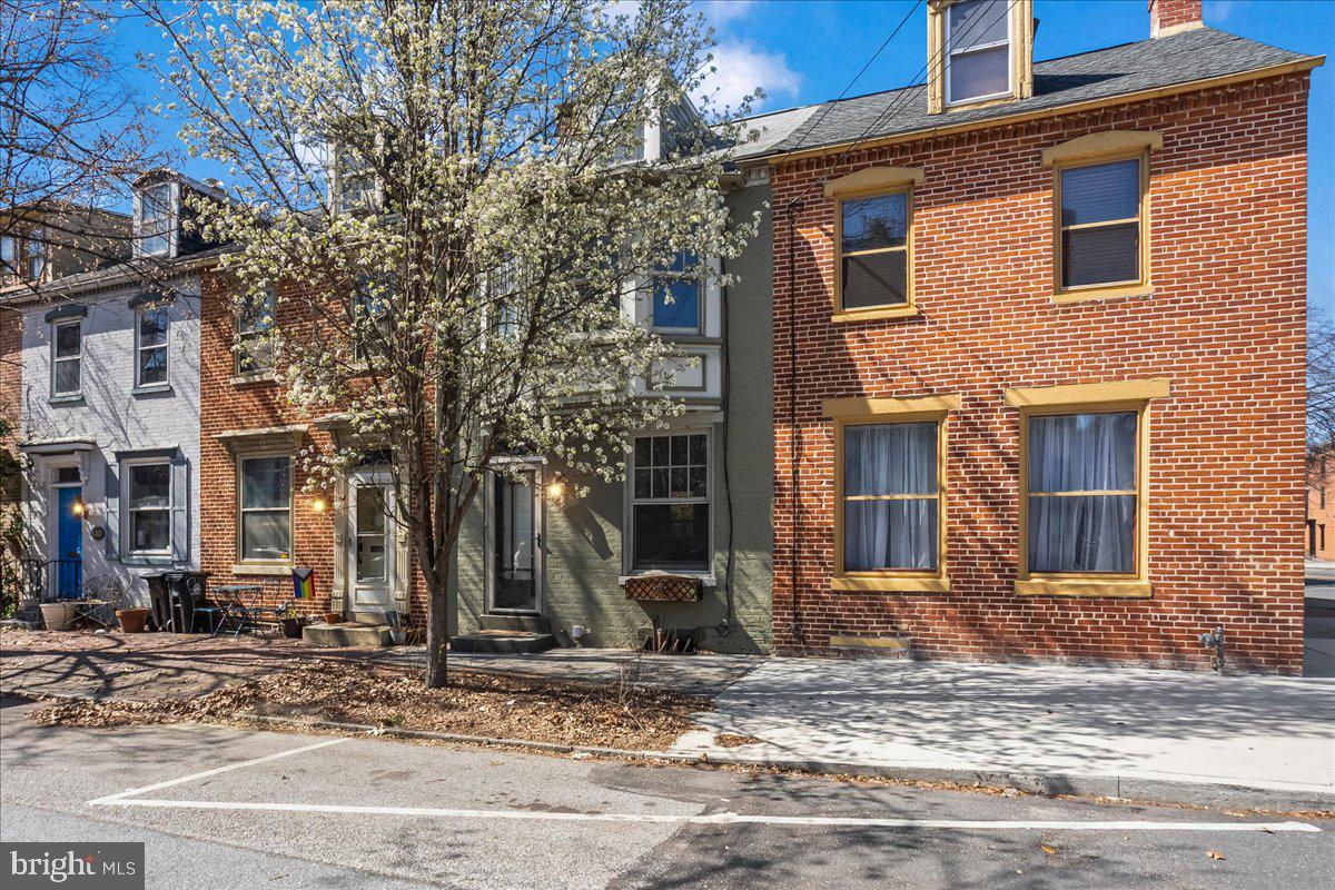 HISTORIC MIDTOWN - Residential