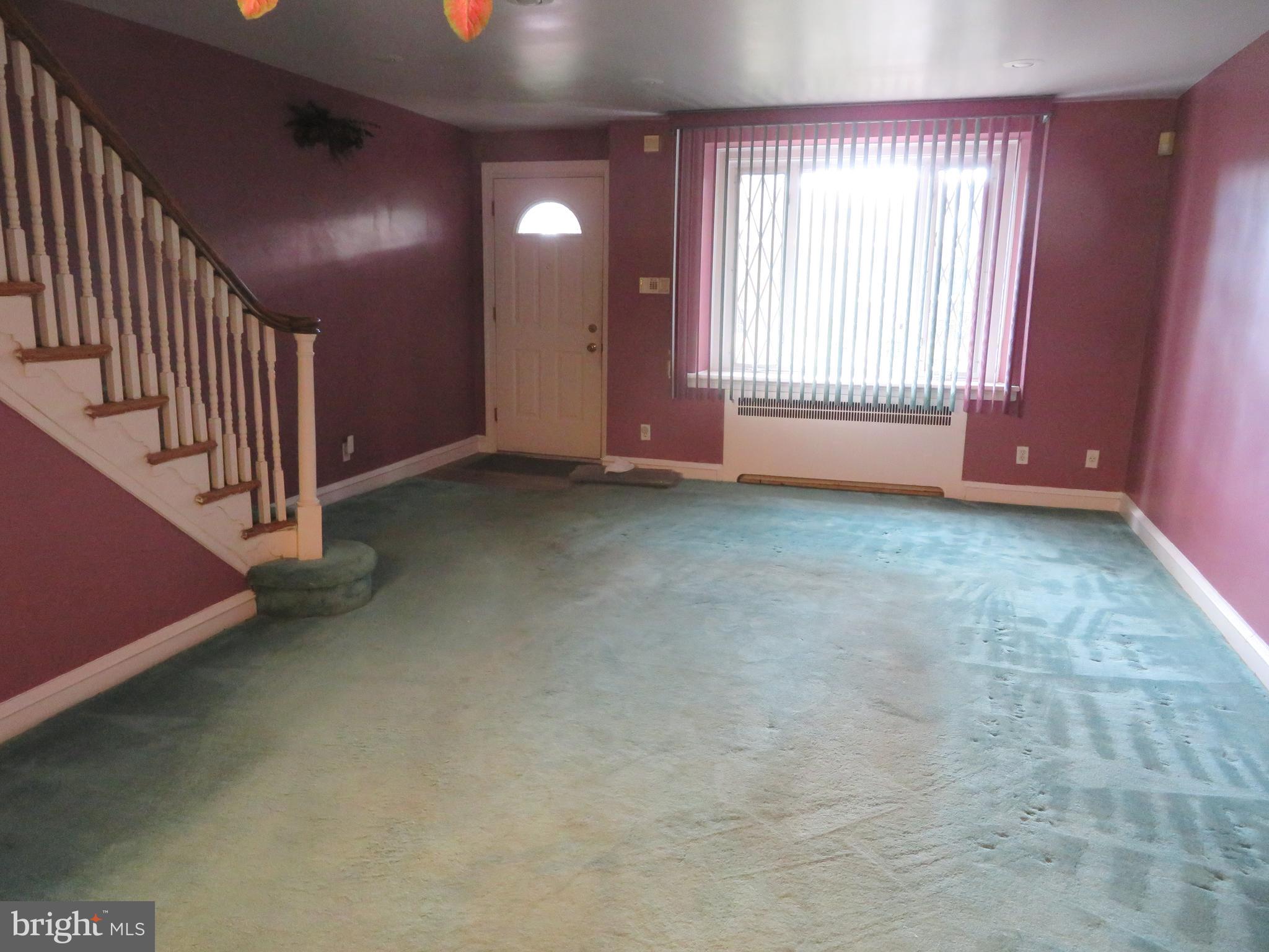 LAWNCREST - Residential