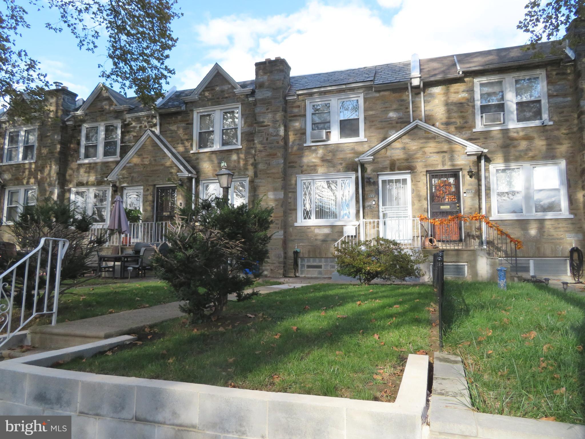 LAWNCREST - Residential